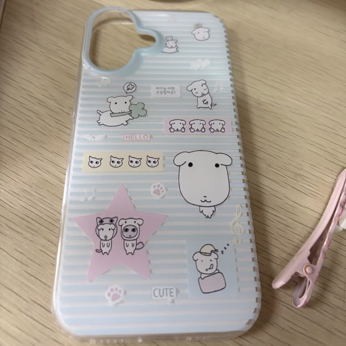 Simple Cartoon Cute Striped Do - đánh giá và giá Phone Cases Cute Iphone 14