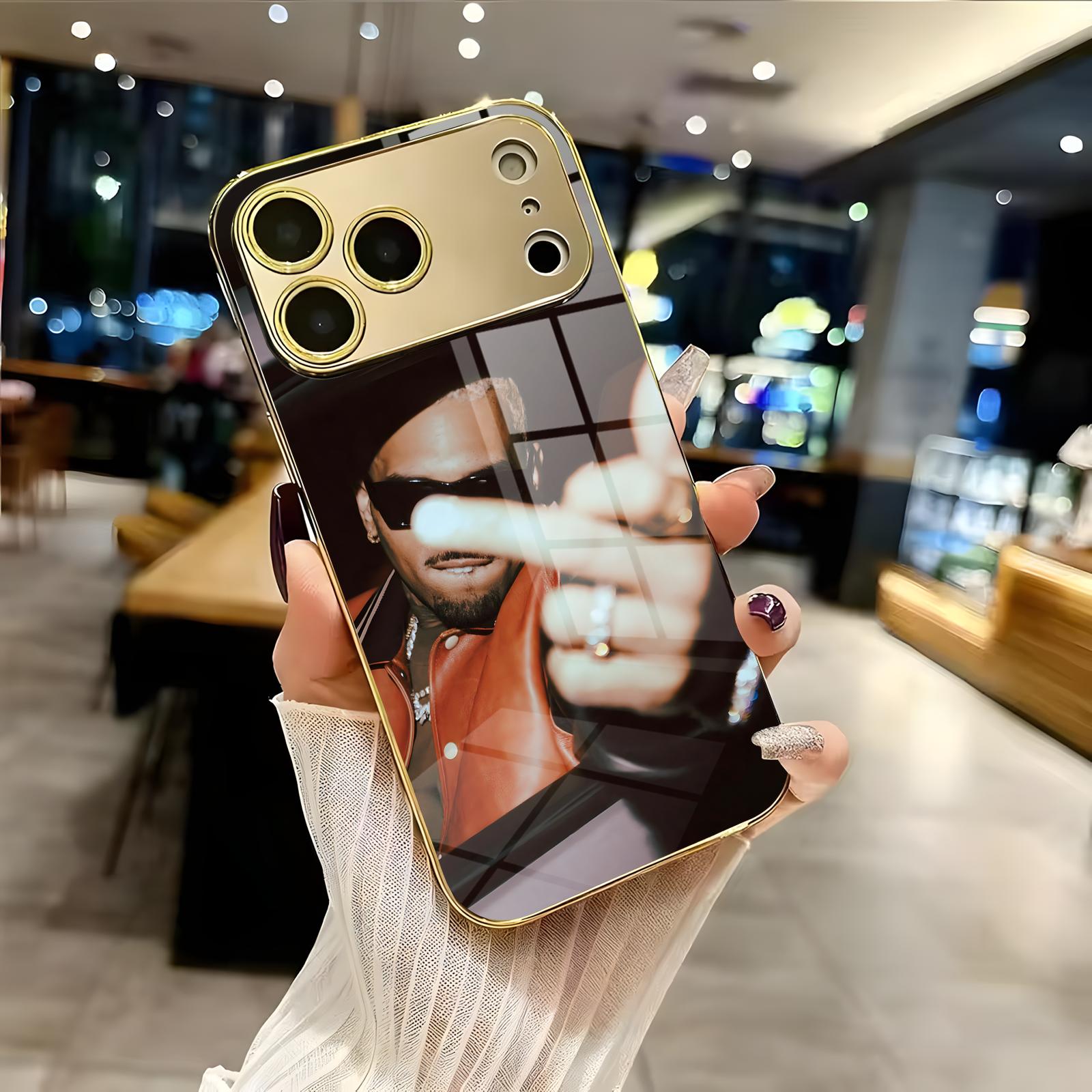 Rapper Chris Brown Breezy  Pho - đánh giá và giá Phone Cases Brown
